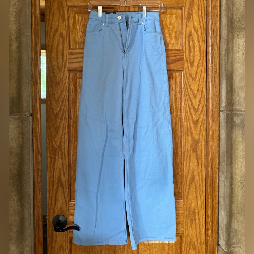 H&M High Waist Blue Jeans, size US 2